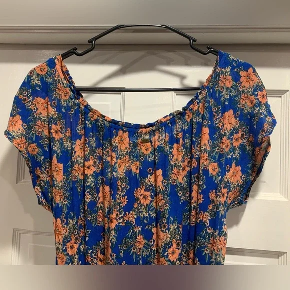 O’Neill Dress Size Medium - Picture 10 of 12